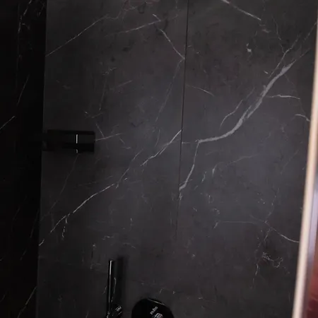 Barneys Design Apartment Tarente Buitenkant foto